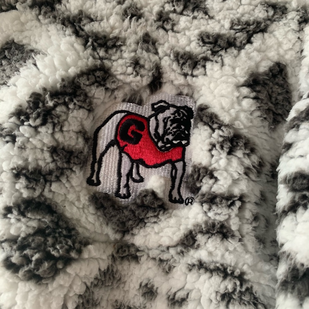 University of Georgia UGA Bulldogs Sherpa Woman’s - XL - Picture 2 of 4